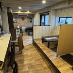 ダイニング ハウント - 店内