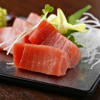 Enjoy high-quality, fatty bluefin tuna easily with our homemade soy sauce.
