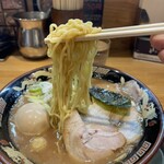 関西 風来軒 - 麺リフト♪