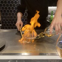 鉄板焼き あさひ - フランベしたところ