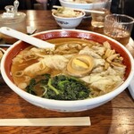 広州市場 - ミニワンタン麺