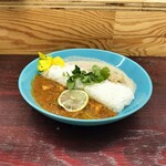 エピタフカレー - 豚と長葱、ホタテカレーの合掛け