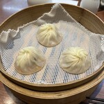 台湾料理 鼎 - ディナーセットの小籠包