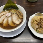 メンドコロ スガ井 - 肉SOBA炒飯 ¥1380