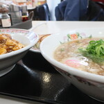 餃子の王将 - マーボー丼ランチ（麺並盛）＆餃子