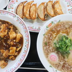 餃子の王将 - マーボー丼ランチ（麺並盛）＆餃子