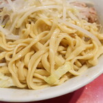 ラーメン二郎 - 麺