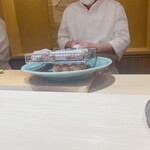 くるますし - 伊勢海老　炭火焼き中