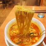 日高屋 - チゲ味噌ラーメンリフト