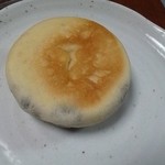Refubon - 丹波黒豆のお米パン13.12