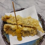 海鮮和食 お肴ぬこ - 天ぷら、お魚はタチウオ、ふわふわです