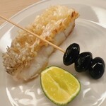 割烹 白鷹 - 八幡浜の白甘鯛の松笠揚げ