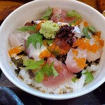 Ishi Hara - ミニ海鮮丼