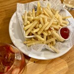 アイリッシュカフェ＆レストラン カプリシカ - 