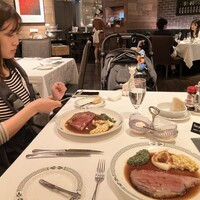 ロウリーズ・ザ・プライムリブ 恵比寿ガーデンプレイス店 - 