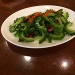 刀削麺・火鍋・西安料理 XI’AN - ニガウリの冷菜ネギ油和え 