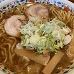 ラーメン 利助 - 