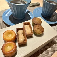 大阪鉄板焼き 神戸牛 TATARA - 