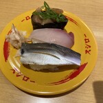 スシロー - 本日の海鮮軍艦、寒ぶり、コハダ(各2カンで120円)