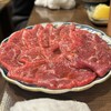 深夜焼肉 じる