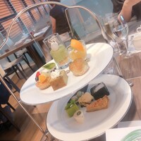 ポム・ダダン - 