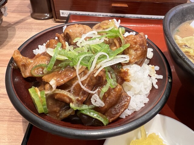 金澤豚骨醤油8番らーめん アクロスプラザ児島店 （【旧店名】8番