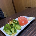 博多串焼き・野菜巻きの店 なまいき - 前菜の2点盛り