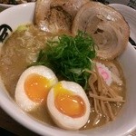 麺や マルショウ - 魚介鶏白湯醤油らーめん(2013/12)