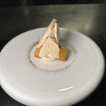 Alternative - ❾金柑のマリネ、マスカルポーネのクリーム、柑橘のジュレ、紅茶のアイスクリーム、カルダモンのメレンゲ。