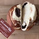 パン工房 ブランジェリーケン - プレッツェル チョコベーグル