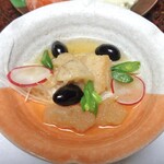 湯宿 梅ぞ乃 - 夕食（鶏肉と数の子の酢の物）