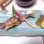 湯宿 梅ぞ乃 - 夕食（山女の塩焼き）