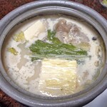 湯宿 梅ぞ乃 - 夕食（豆乳鍋）
