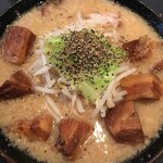 Menya Fuuka - 漬けトロチャーシュー麺 とことんこつ