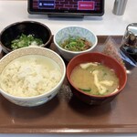 すき家 - 牛まぜのっけ朝食ミニ
            ¥360