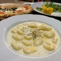 Trattoria VICINO - ゴルゴンゾーラチーズのニョッキ @¥1400