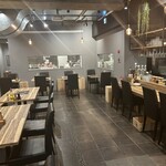 chichi cheese factory AND wine - 内装