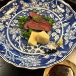 日本料理 新茶家 - 抜群の本鴨。バルサミコ醬油も