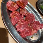 恵比寿焼肉 ホルモン富士 - 牛カルビ（1419円）