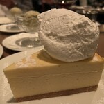 Peter Luger Steak House Tokyo - チーズケーキ