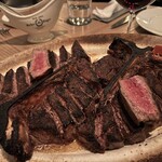 Peter Luger Steak House Tokyo - Tボーン・ステーキ