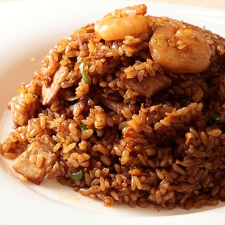 Enjoy a variety of Chinese Cuisine at reasonable prices!
