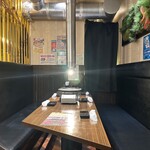 Tabenomihoudai Yakiniku Dainingu Chikaraya - 店内