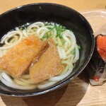 茶屋美食千歳 - きつねうどん＆タラコおにぎり