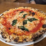 PIZZERIA MAR-DE NAPOLI - マルゲリータ