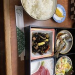 鮮魚卸 小売 魚嘉 - 日替わり定食