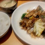 社 - 野菜炒め定食　600円