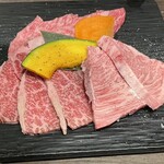 和牛焼肉食べ放題 肉屋の台所 - 