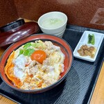 鳥めし 鳥藤分店 - 特上 親子丼