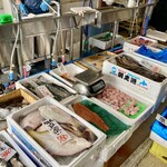 ビックリ魚店 - 料理写真:土曜日の午後はその場で更に安くしてくれるのも愉しい♬